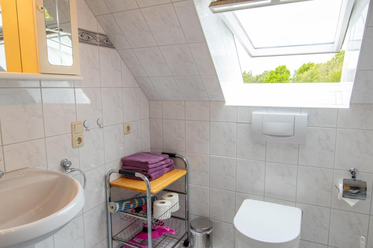Urlaubs-Appartement Am Dorfrand Wieck Εξωτερικό φωτογραφία